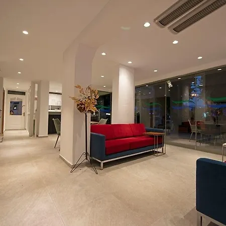 Villamar فندق إتْشميلير