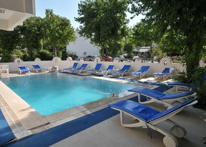 Villamar 2* إتْشميلير