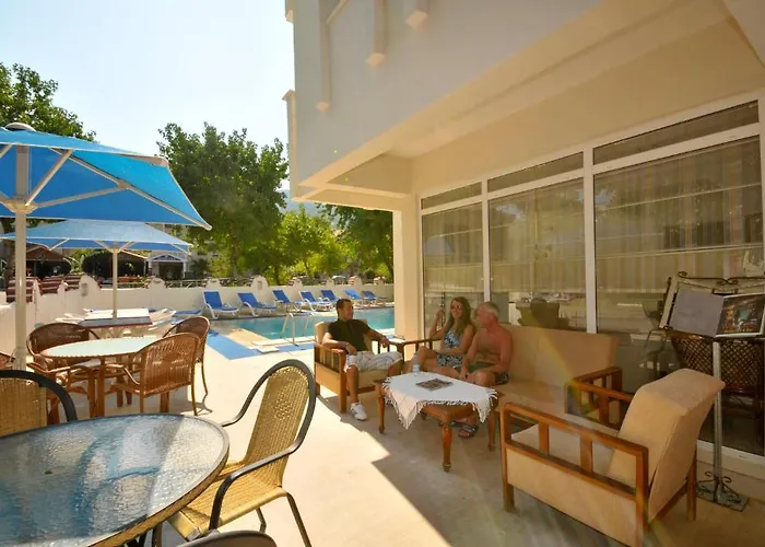 Villamar فندق 2*